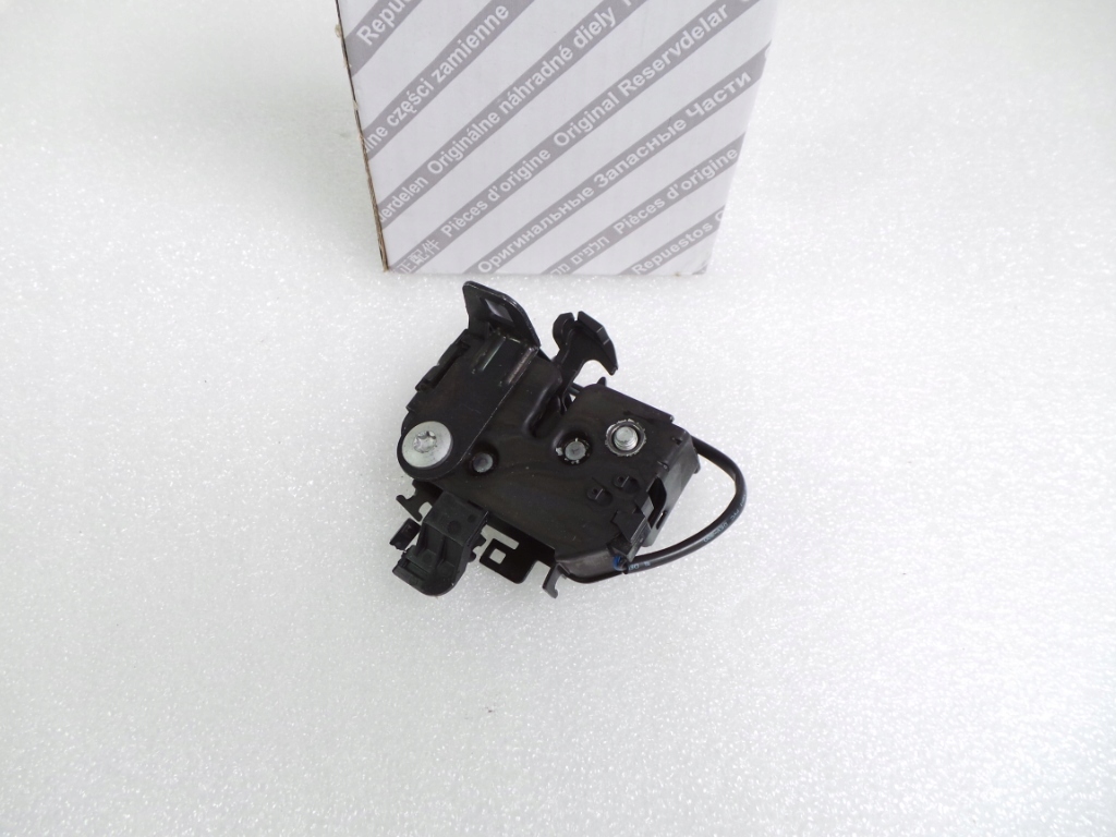 фото №1, Alfa romeo giulia stelvio замок капот p usa датчик