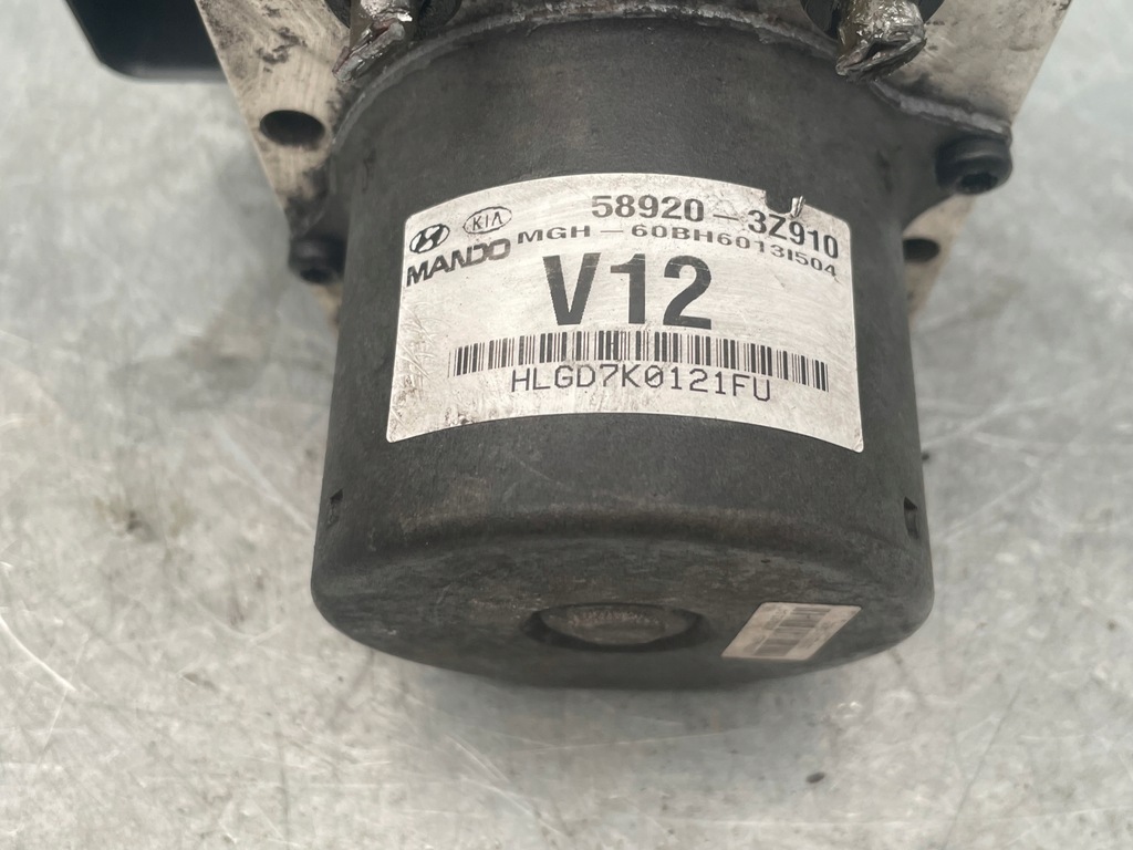 фото №7, Hyundai i40 i 1.7 crdi 2012- насос блок управления abs 58920-3z910