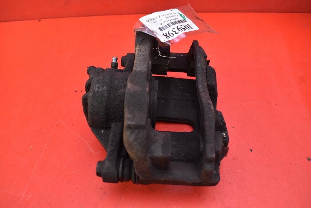 Супорт гальмівний правий перед 9805497780 peugeot 208 1 i 1.2 vti 82 km 12-16 в Україні