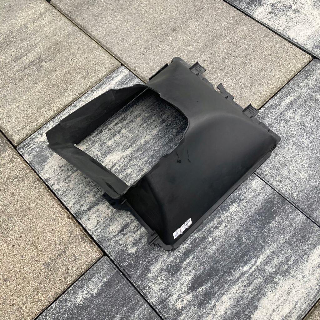 Porsche macan s 14-19 кермо  повітря ліва 95b117335 Ціна