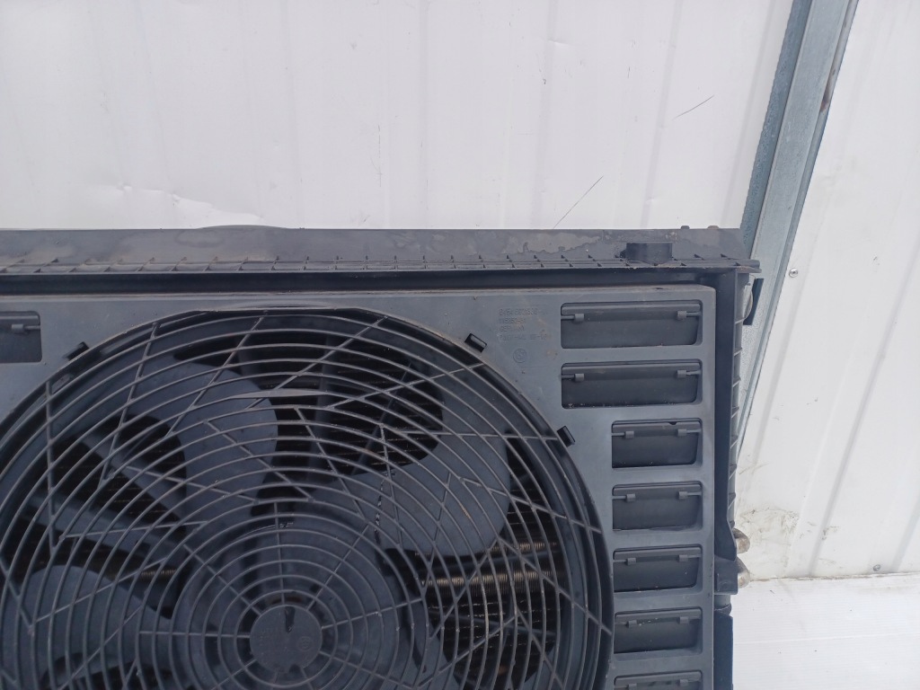 Bmw 7 e65 3.0d радіатор води комплект вентилятор 6921380 7795383 Недорого