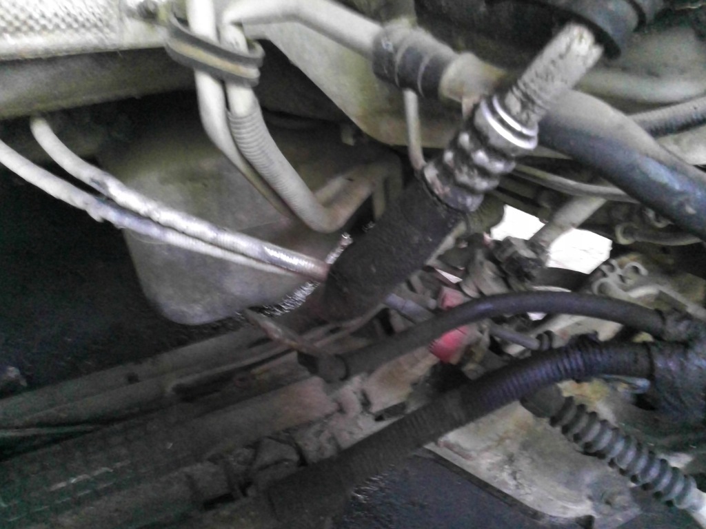 фото №2, Transit 2000-06 шланг трубка wąż підсилювача