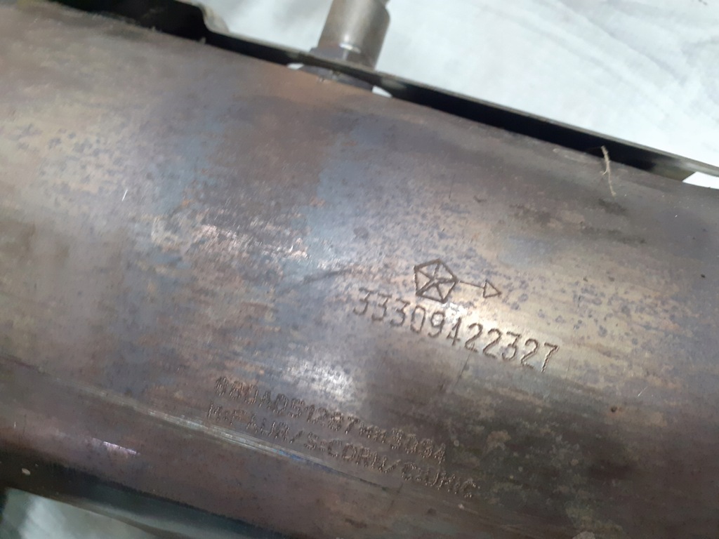 фото №6, Durango 5,7 lift rt 4x4 2011-24 катализатор левый правый 33309422327