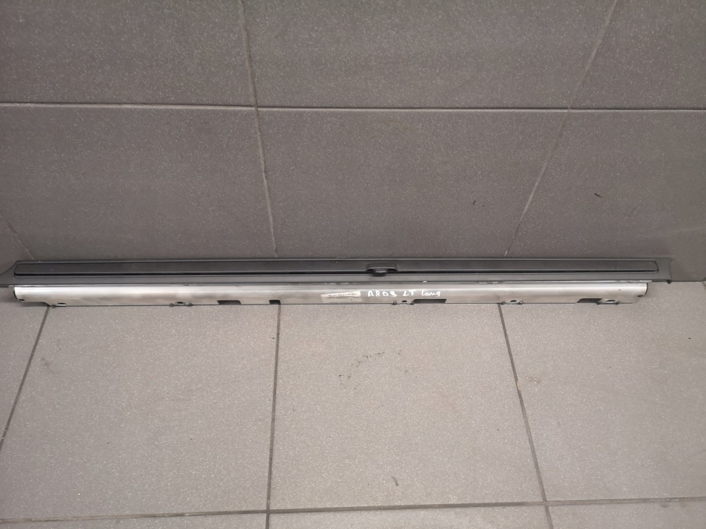 фото №1, Шторка дверь левый задняя audi a8 d3 long 4e4861333g