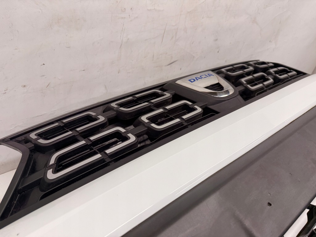 фото №11, Dacia duster ii бампер перед передній kompletny bez pdc dv369