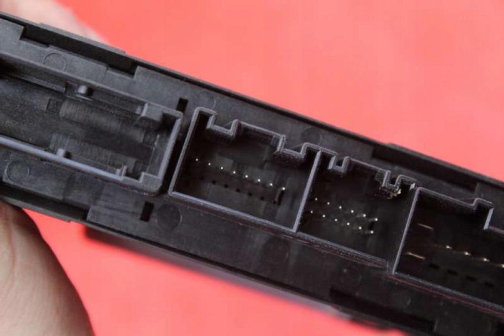 фото №7, Подъемник стекло левый задняя 8e0839461c seat exeo kombi 09-12