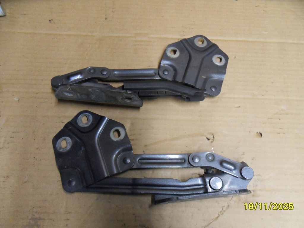 фото №1, Петля капот vw touran i комплект