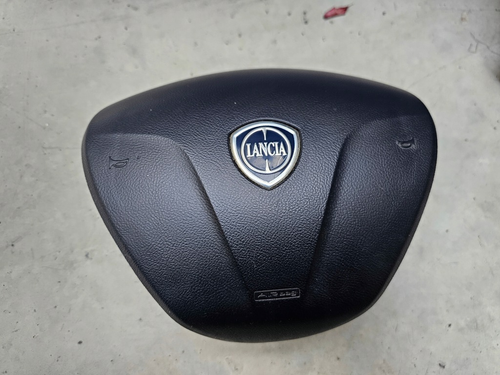 фото №10, Панель приладів консоль подушка безпеки lancia delta iii