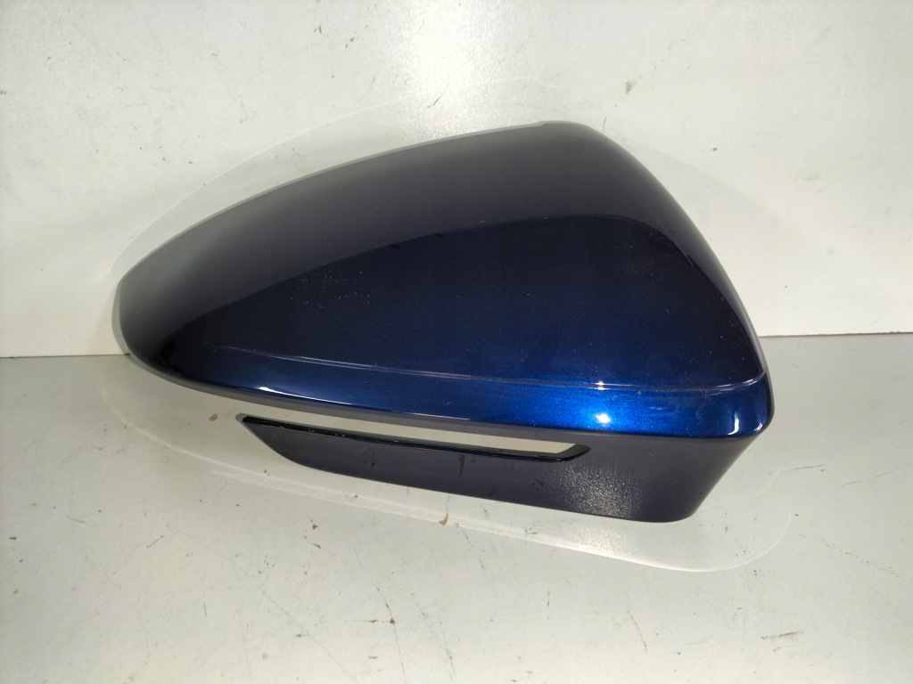 фото №1, Корпус зеркало правая skoda enyaq 21-