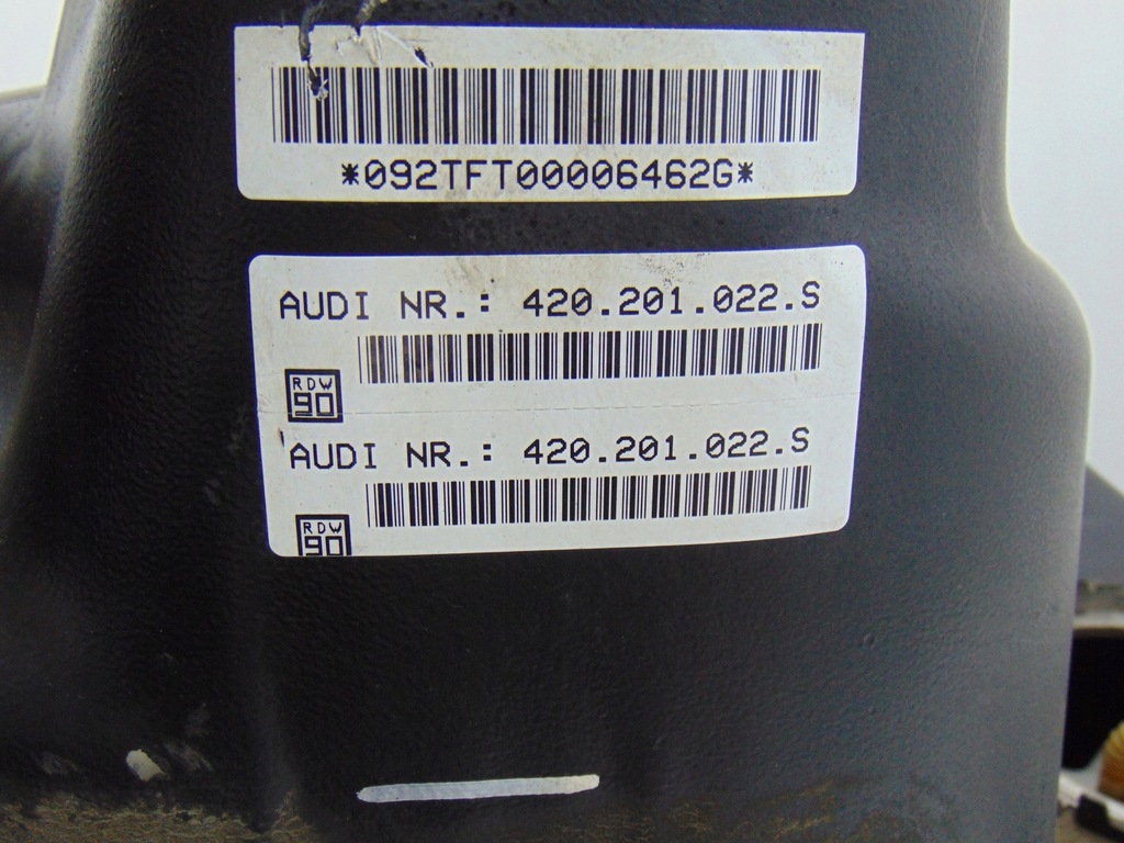 фото №6, Бак топлива bak правый audi r8 420 4.2 fsi v8