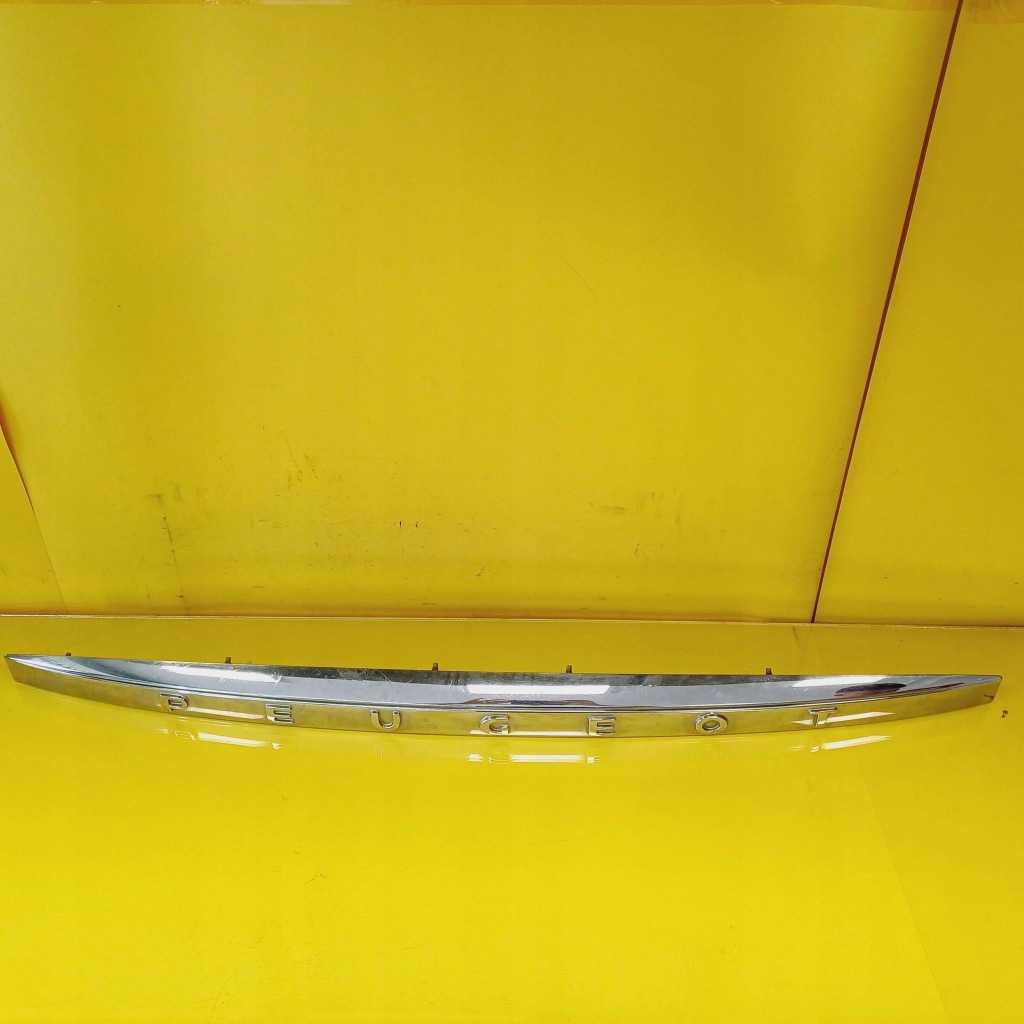 фото №13, Накладка крышки багажника peugeot 407 9645271580 / 9580m3740 nr92