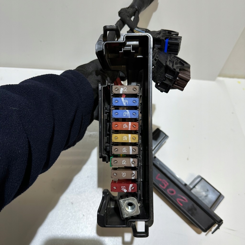 фото №5, Renault zoe корпус корпус запобіжники коробка