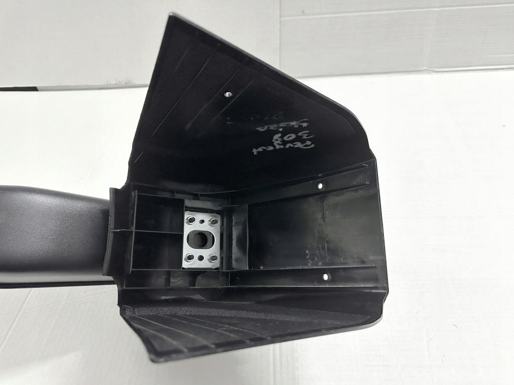 фото №9, Подлокотник средний ze бардачок peugeot 308 ii t9