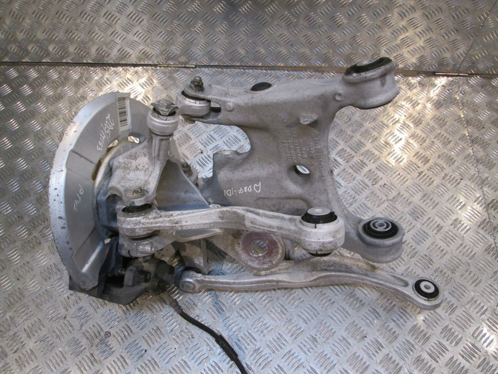 фото №7, Bmw f07 поворотный кулак рычаги задняя левая правая 38711km