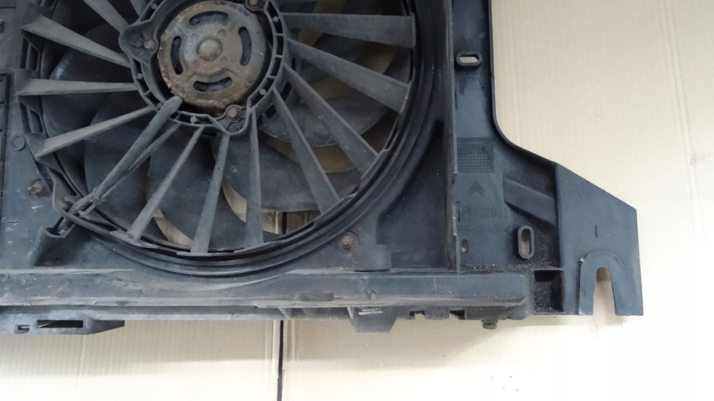 фото №13, Citroen c5 i 1.8 pas передний вентилятор радиатора 9627884480