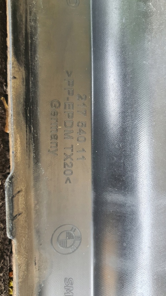 фото №10, Bmw оригинальный номер 8064726 бампер kombi набор