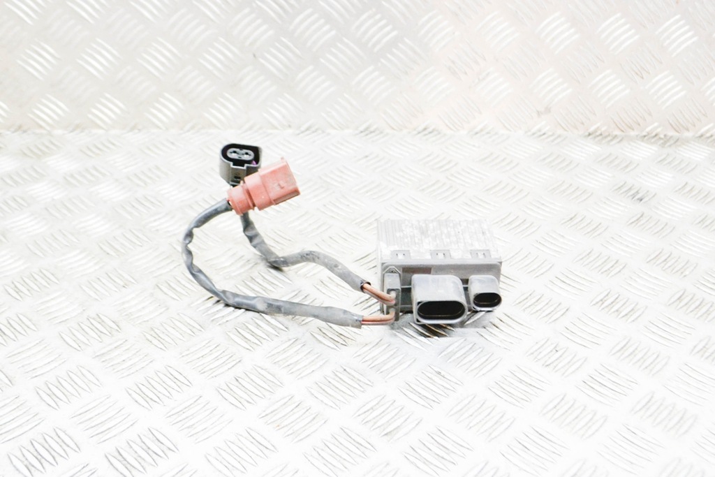 фото №5, Porsche 911 997 реле вентилятора охлаждающий двигатель 99761843602 3.8 b