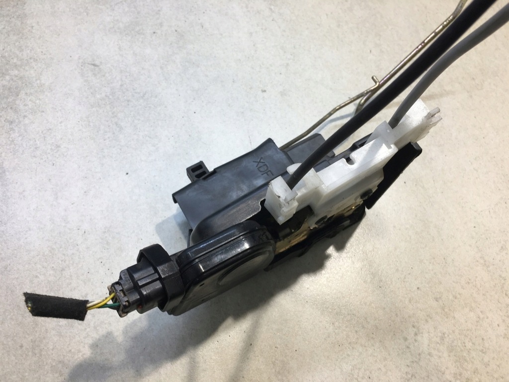 фото №5, Замок двері правий перед hyundai elantra iii 5 pin