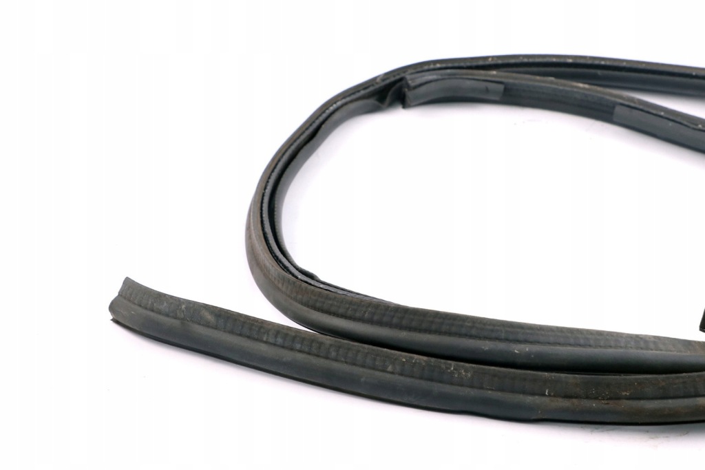 фото №2, Mini cabrio r52 прокладка крышки багажника 7156337