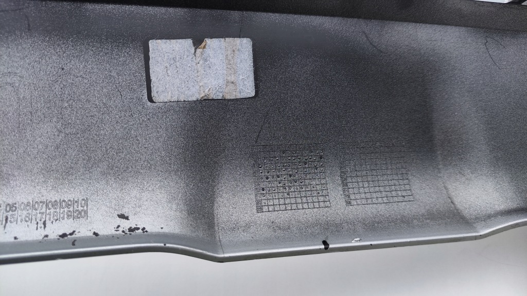 фото №7, Bmw x1 f48 x line молдинг спойлер дифузор накладка бампера задня le-c215