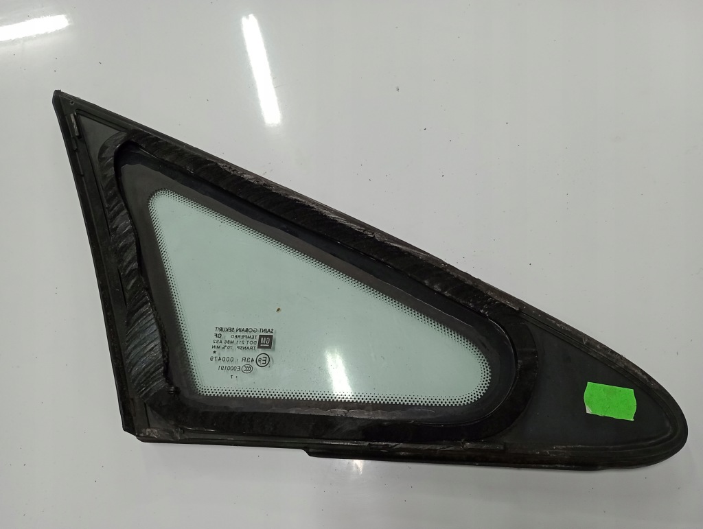 Opel corsa d скло кузовна ліва передня трикутне малий od водія Недорого