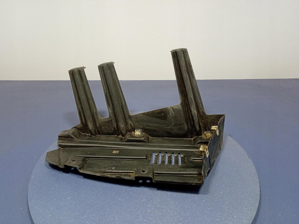 фото №1, Bmw ix3 g08 защита подвеска правый задняя задняя 7488448