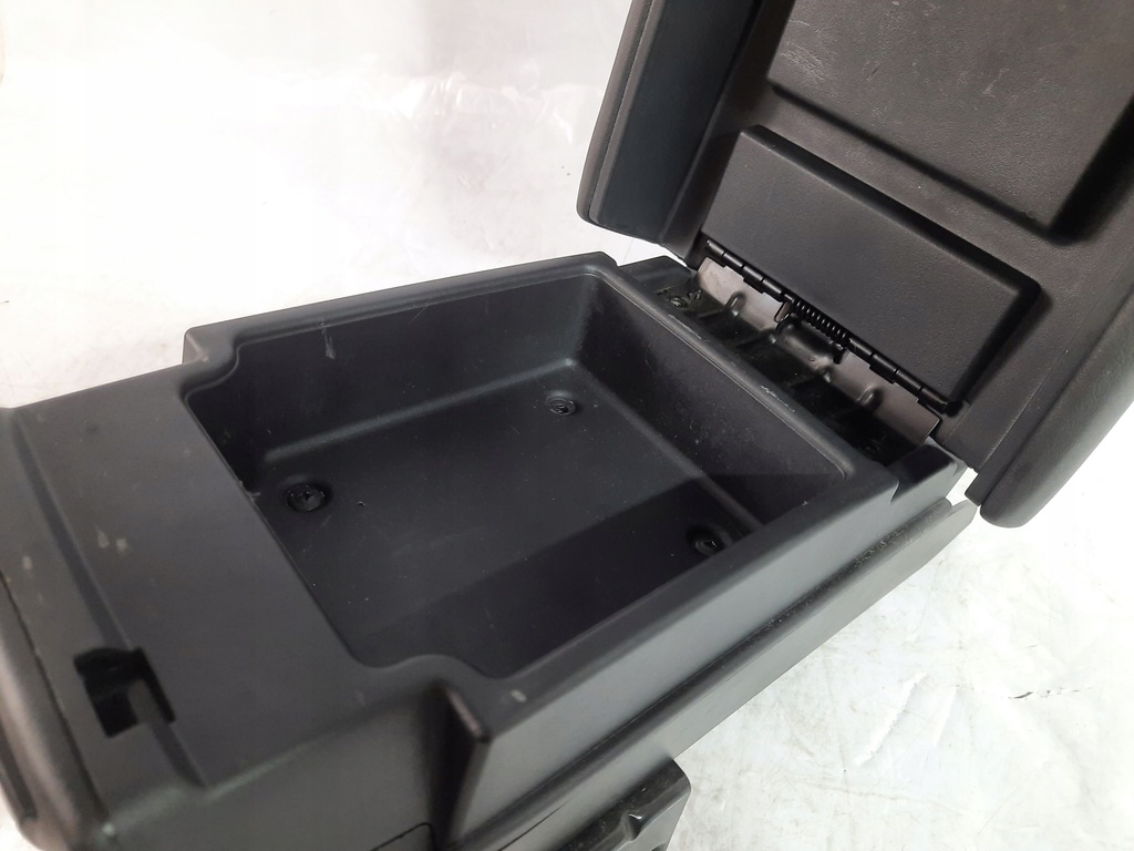 фото №10, Gmc acadia 12-16 подлокотник бардачок 633072181 usa