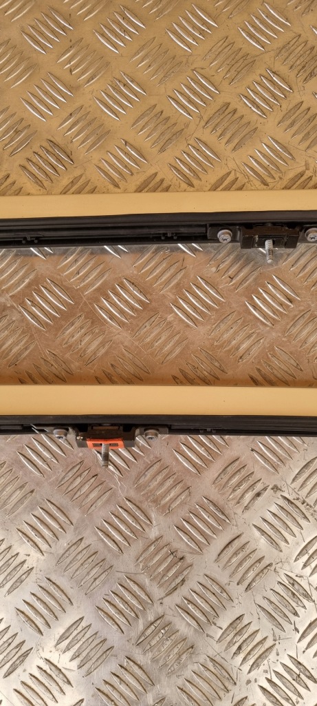 Mercedes w213 рейлінги дахові комплект ліва + права a2138900493 a2138900393 Недорого