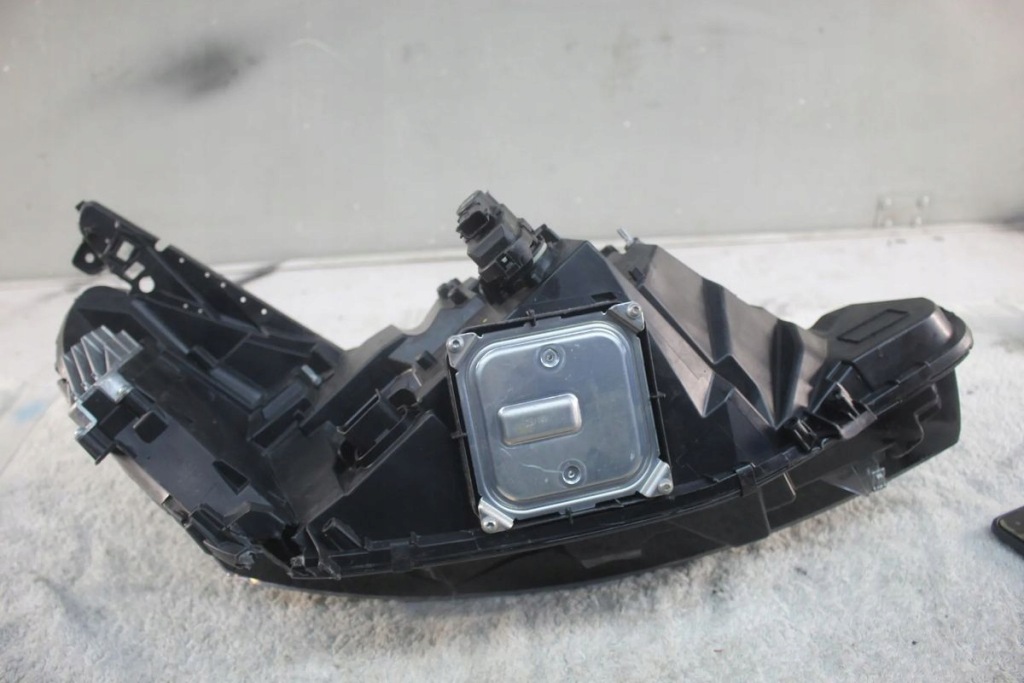 фото №8, Лампа левая перед передняя renault clio v 5 lift full led 260600149r