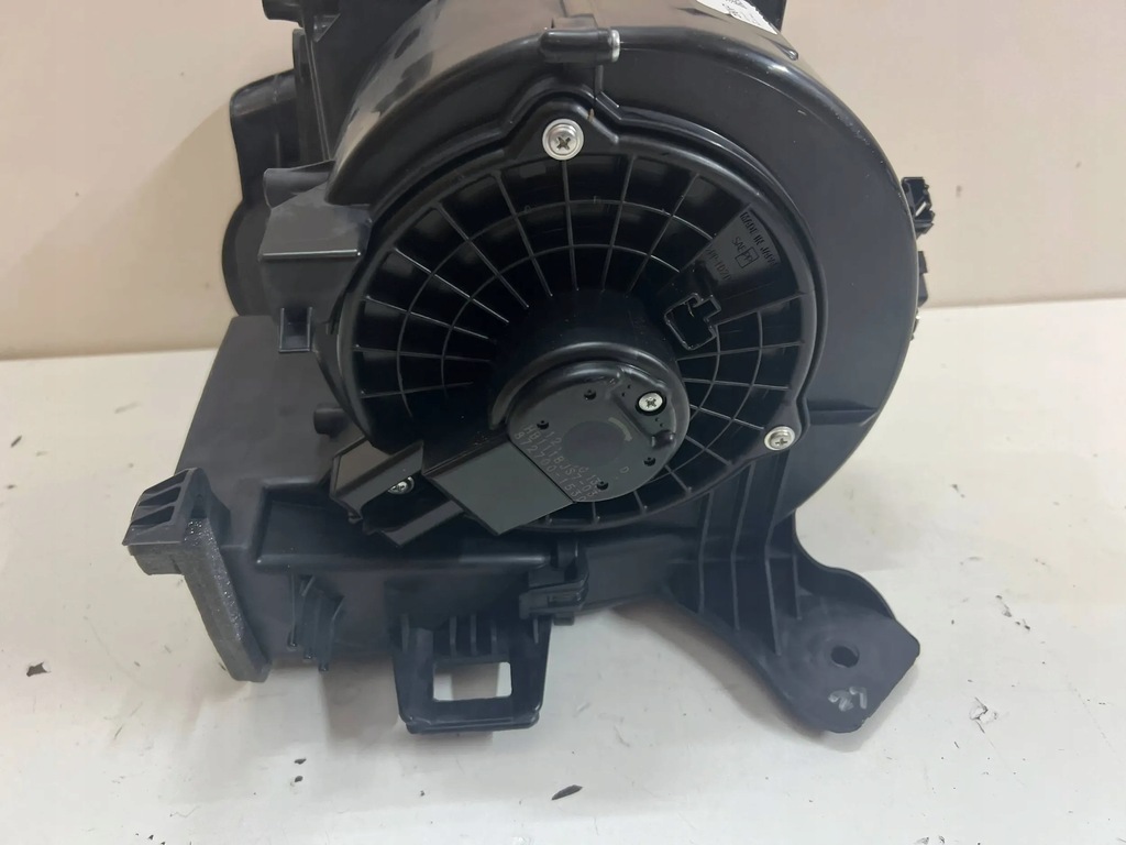 фото №6, Mazda 3 iii bm 2014- 2.0 бензин вентилятор воздуходувка отопителя europa