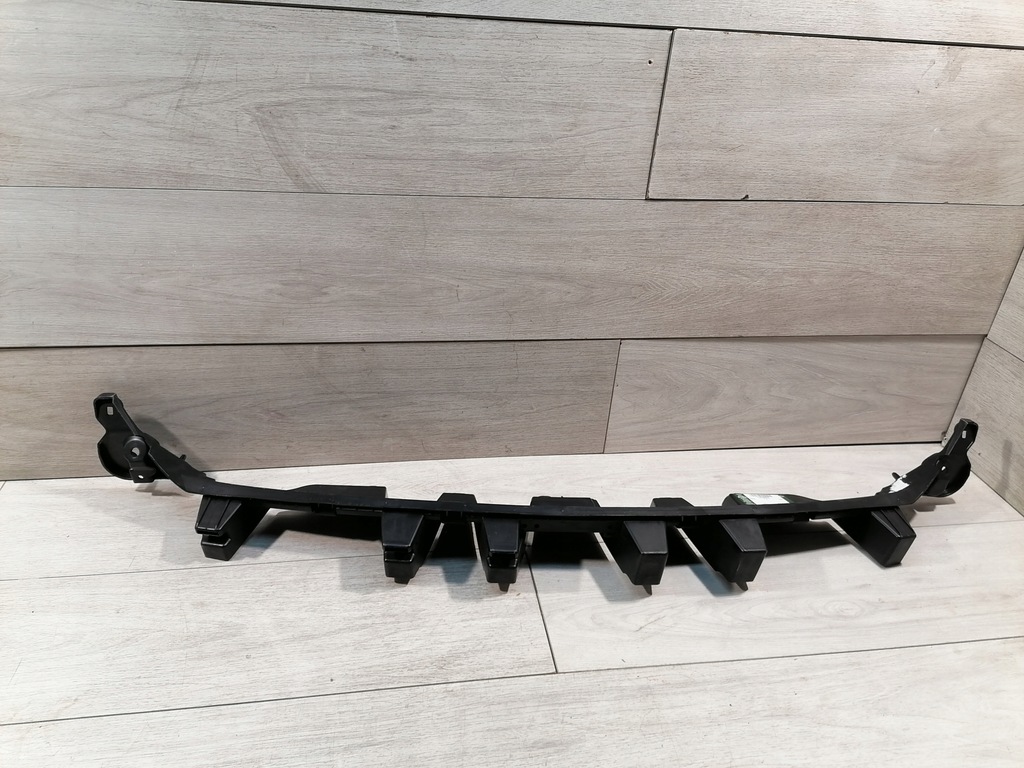 фото №9, Jaguar f-pace направляющая бампер задняя hk83-17e855-ae