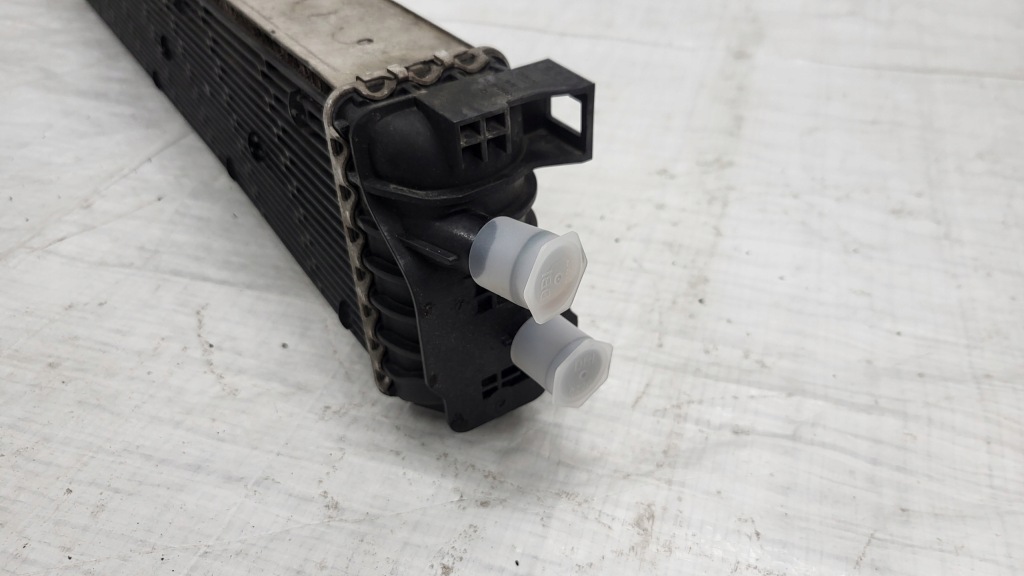 Інтеркулер радіатор повітря audi a4 a5 a6 2.0 8w0145804 Київ