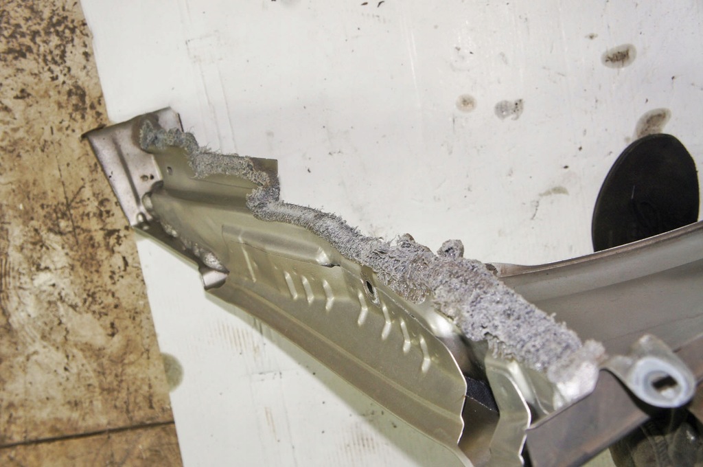 фото №7, Ui468 ford edge mk2 ^ крыло правый перед ingot silver металлик ux