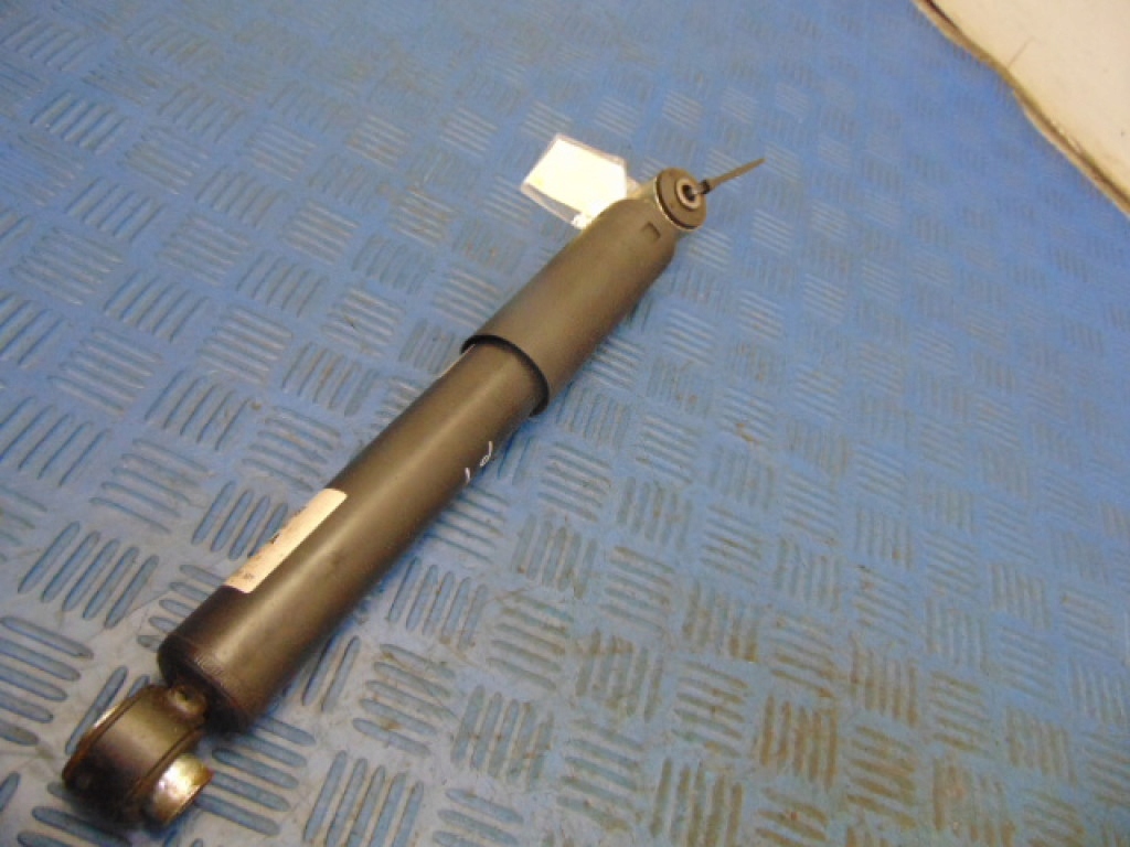 фото №1, Opel combo c 1.7dti амортизатор правый задняя