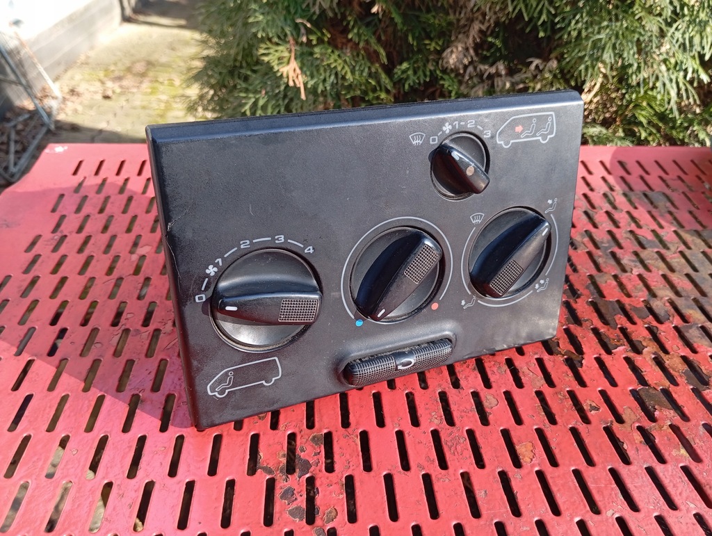 фото №1, Vw t4 multivan панель кондиционера воздуховод ac