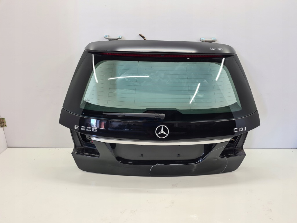 фото №1, Mercedes w212 крышка багажника багажника 197