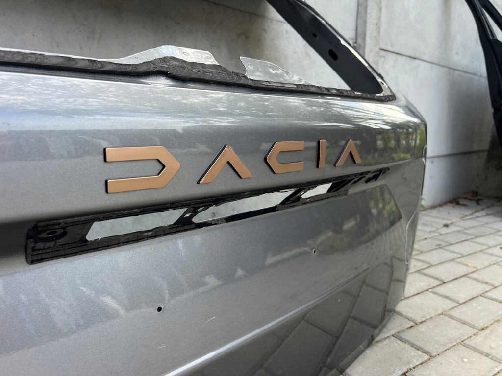 фото №11, Крышка багажника задняя задняя dacia duster iii 2024 2025