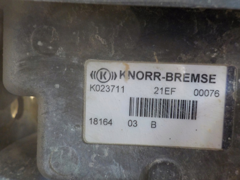 Купити Клапан релейний ebs scania 9730110500