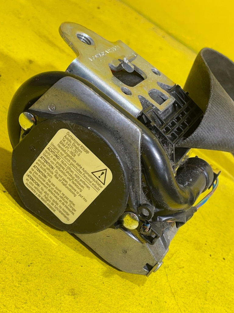 Ford focus mk3 - ремінь безпеки - правий перед - bm5161294acw Зі Шроту