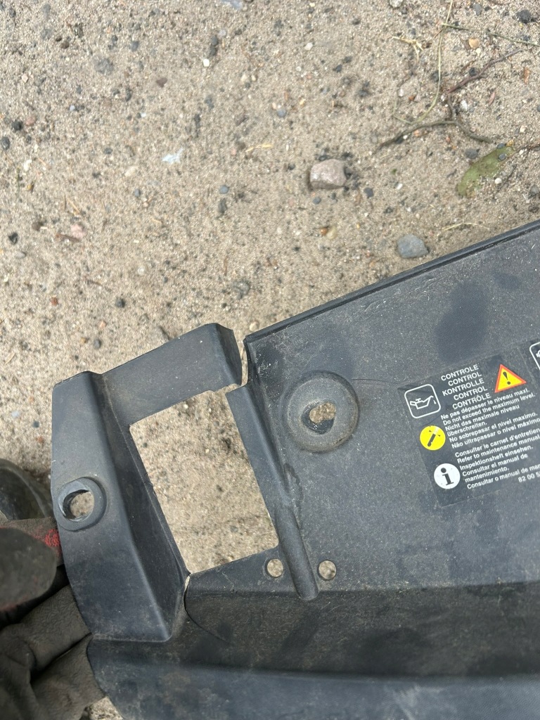 фото №5, Чаша підсилювач бампера перед renault scenic iii 620363078r