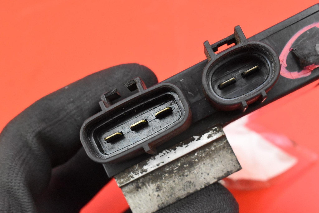 Блок управления вентилятора 89257-26020 lexus rx 2 ii 400h 3.3 v6 233 km 03-06 с Разборки