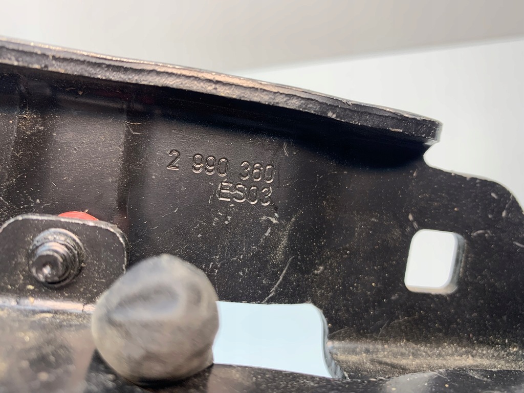 фото №8, Bmw x1 e84 петля кронштейн крышки капот правый 2990360