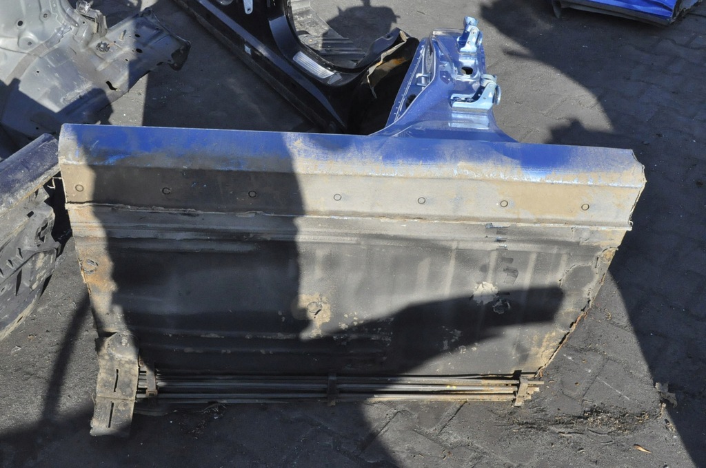 фото №8, Nissan micra v k14 блок двигуна поріг лівий