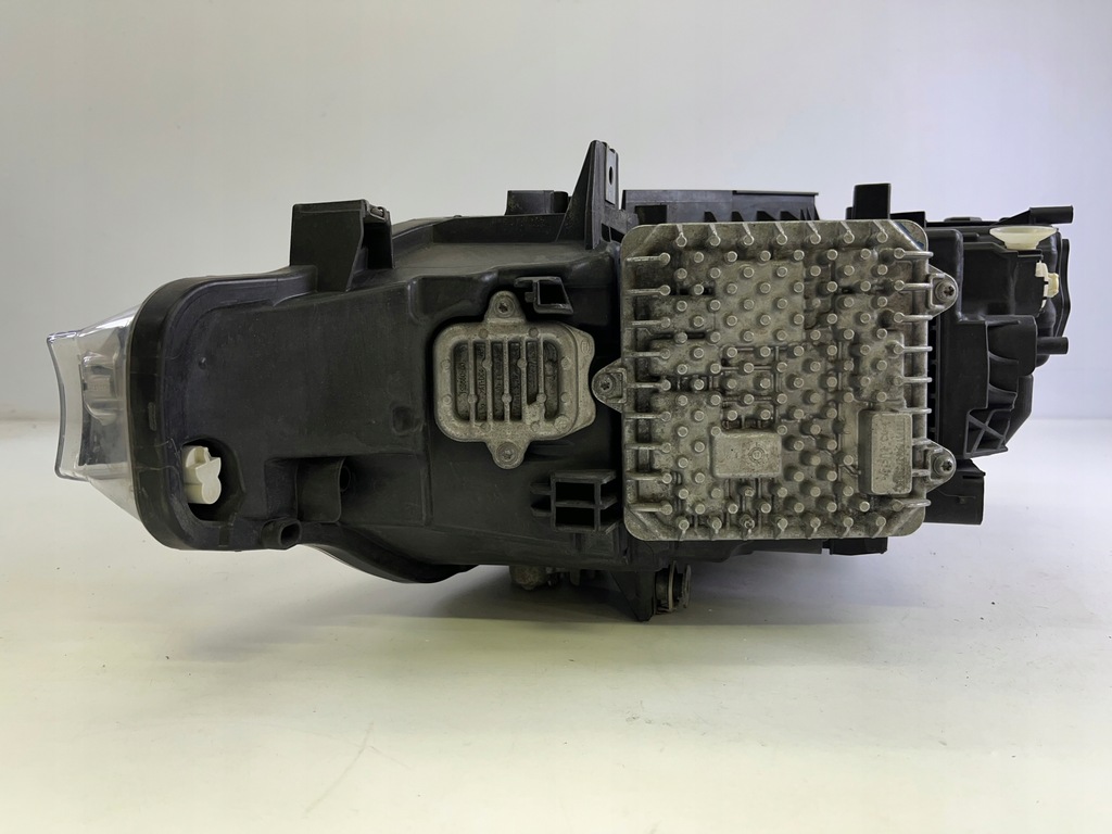 фото №11, Лампа правый перед комплектная bmw f30 f31 full led uk 8738714