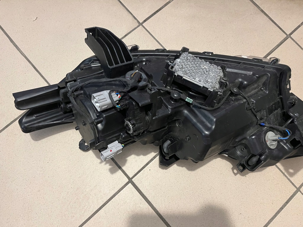 фото №12, Mitsubishi outlander lift led лампа передняя правая