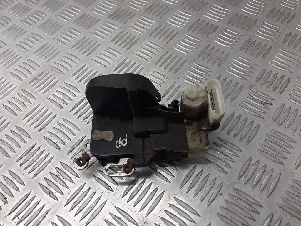 фото №1, Замок дверь правый перед alfa romeo 147 6pin