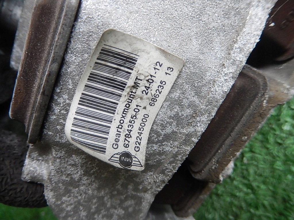 фото №2, Кронштейн коробки mini countryman r60 2.0d 6784355