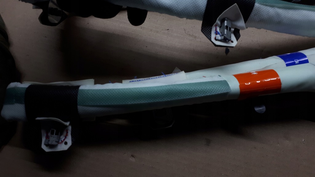 фото №16, A4 b9 lift шторка безпеки права подушка безпеки 8w9880742f kombi