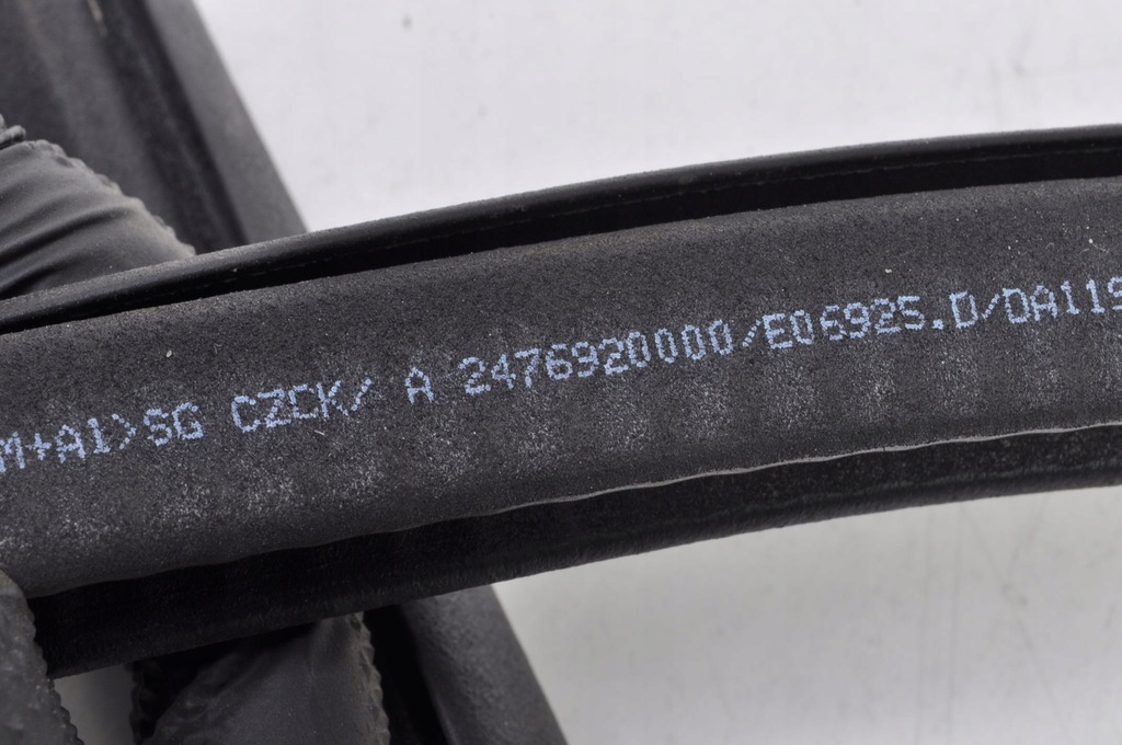 фото №6, Mercedes eqb x243 прокладка двері правий задня a2476920000