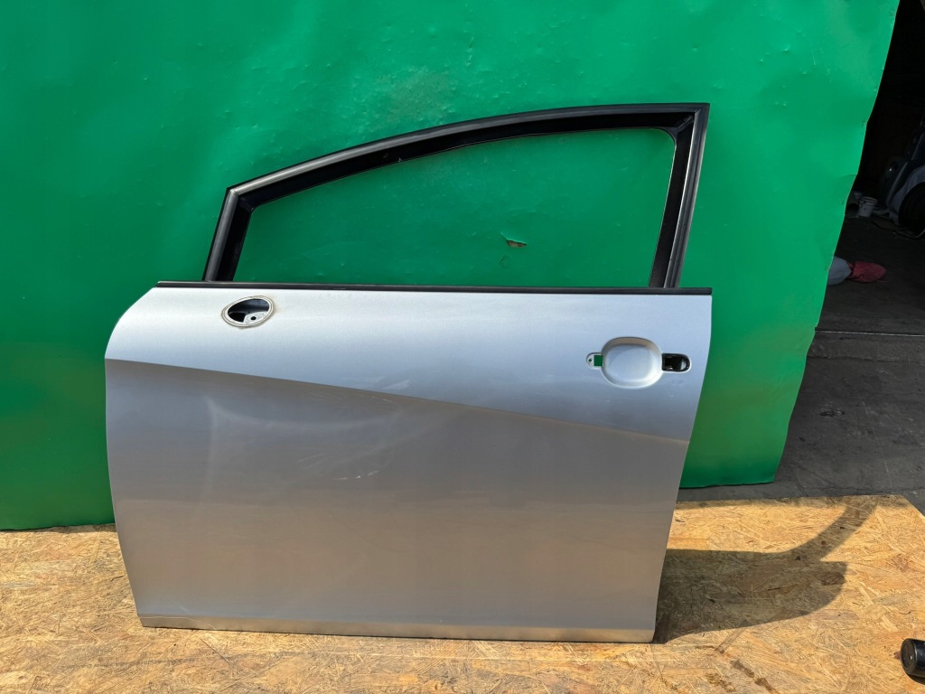 фото №1, Двері ліва передні перед seat leon ii 2 05- лак: ls7y 160um